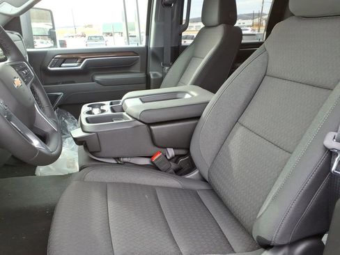 New 2026 Chevrolet Silverado 2500 LT w/ All Star Edition image 4