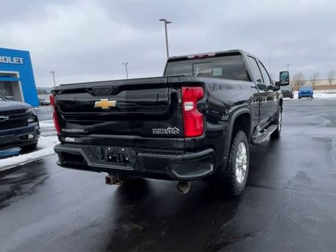 Certified 2022 Chevrolet Silverado 3500 High Country w/ Z71 Off-Road Package image 8