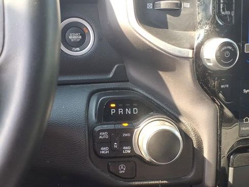 Used 2023 RAM 1500 Big Horn AWD/4WD image 18