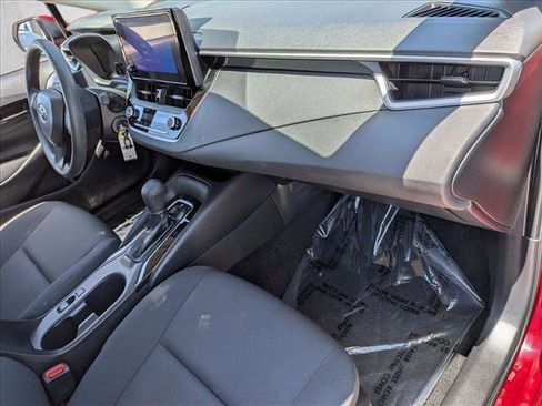 Used 2023 Toyota Corolla LE FWD image 21