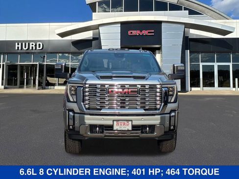 New 2026 GMC Sierra 3500 Denali w/ Denali Reserve Package AWD/4WD image 9