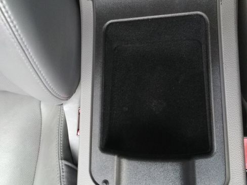 Used 2011 Cadillac SRX Luxury FWD image 14