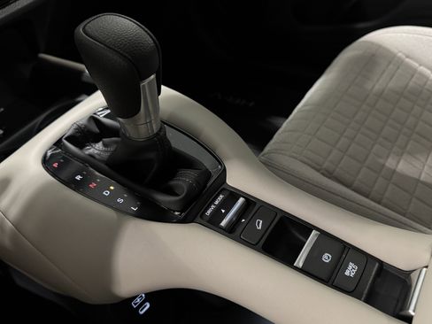 New 2026 Honda HR-V LX image 28