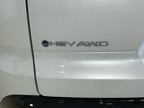 New 2026 Toyota Crown Signia AWD/4WD image 8