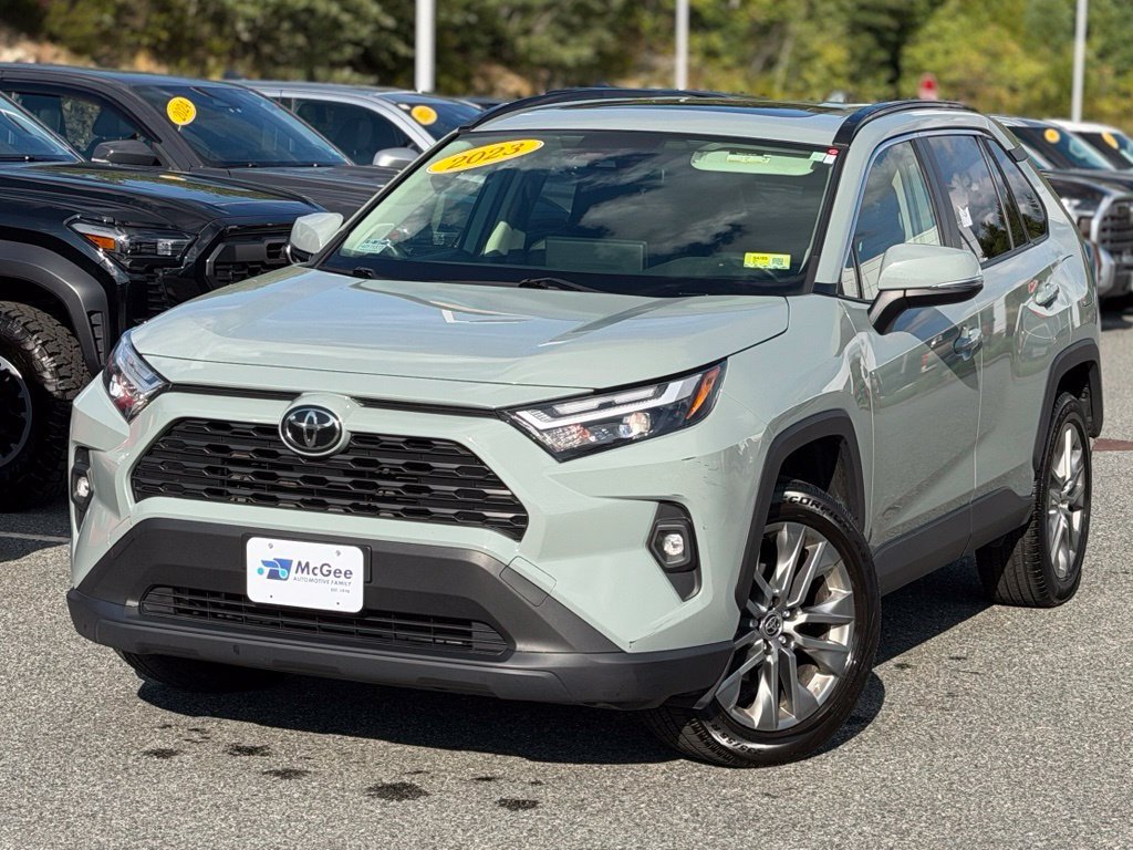 Used 2023 Toyota RAV4 XLE Premium AWD/4WD image 1