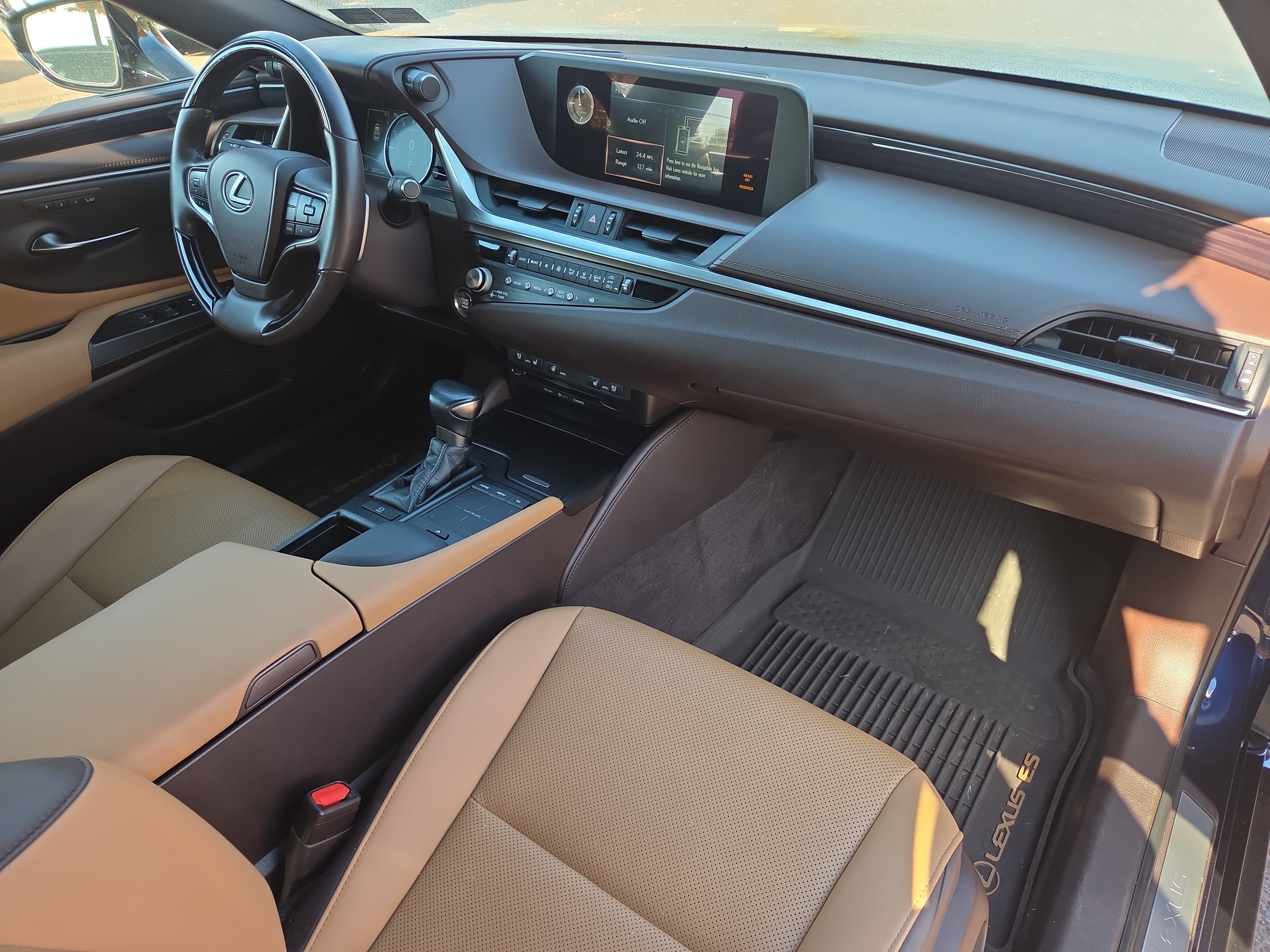 Certified 2021 Lexus ES 350 w/ Premium Package FWD image 18