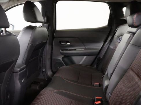 New 2026 Nissan Kicks SR w/ Cold Weather Package FWD image 23