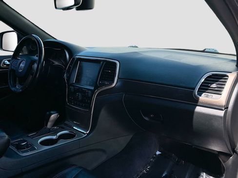 Used 2016 Jeep Grand Cherokee Limited AWD/4WD image 27