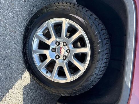 Used 2015 GMC Sierra 1500 Denali w/ Driver Alert Package AWD/4WD image 26
