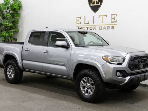 Used 2018 Toyota Tacoma SR5 image 9