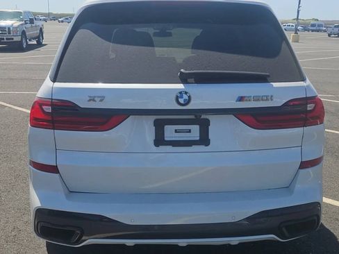 Used 2022 BMW X7 M50i AWD/4WD image 3