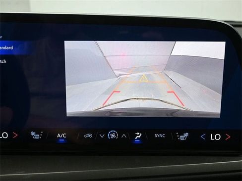 New 2026 Chevrolet Traverse LT w/ Sun and Wheel Package image 60