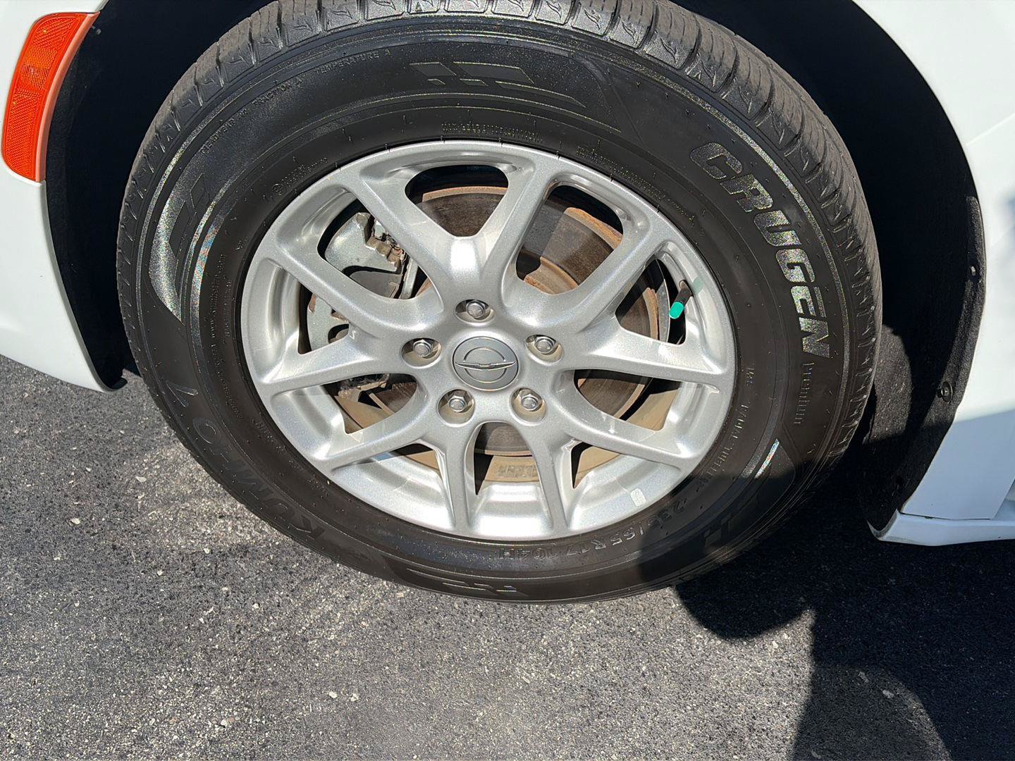 Used 2024 Chrysler Pacifica Touring-L FWD image 33