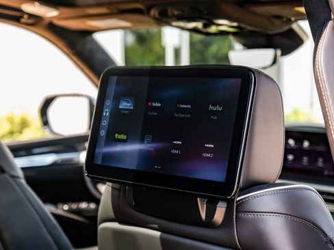 Used 2025 Cadillac Escalade V image 73