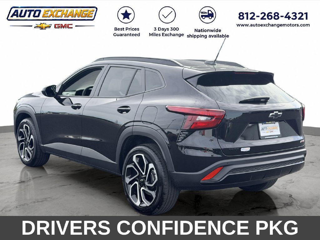 Used 2025 Chevrolet Trax RS w/ Driver Confidence Package FWD image 5