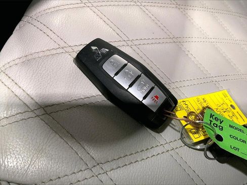 Used 2022 Mitsubishi Outlander SEL image 19