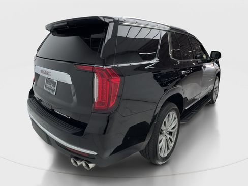 Used 2024 GMC Yukon Denali w/ Advanced Technology Package AWD/4WD image 7