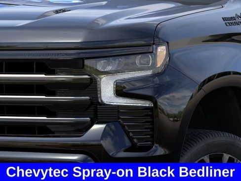 New 2026 Chevrolet Silverado 1500 High Country w/ Midnight Edition AWD/4WD image 11