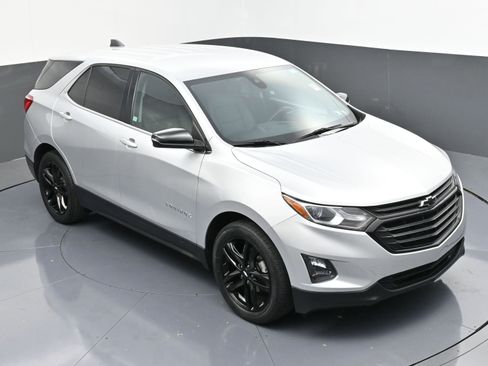 Certified 2020 Chevrolet Equinox LT w/ Sport Edition image 47