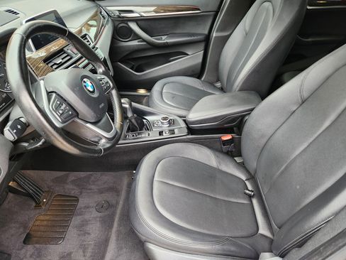 Used 2018 BMW X1 sDrive28i image 14