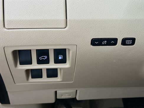 Used 2011 Lexus RX 350 AWD w/ Premium Pkg image 17