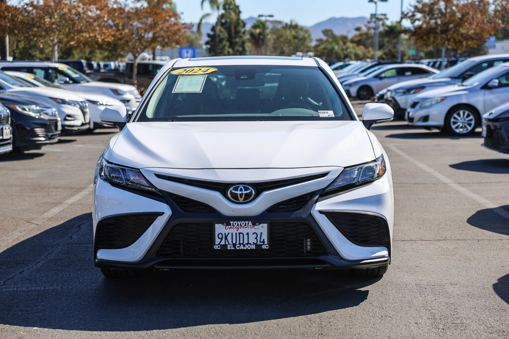 Certified 2024 Toyota Camry SE FWD image 17
