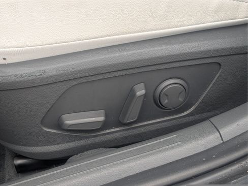 Used 2024 Hyundai Sonata Limited FWD image 21