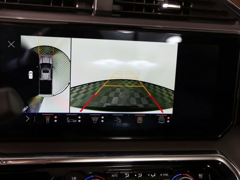 Certified 2025 GMC Sierra 3500 Denali w/ Denali Reserve Package image 24