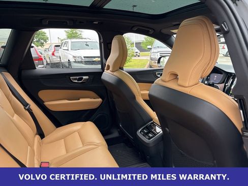 Certified 2025 Volvo XC60 B5 Ultra w/ Protection Package Premier image 12