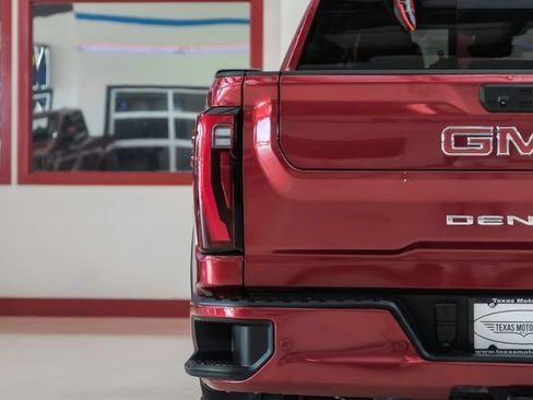 Used 2024 GMC Sierra 2500 Denali w/ Denali Reserve Package AWD/4WD image 44