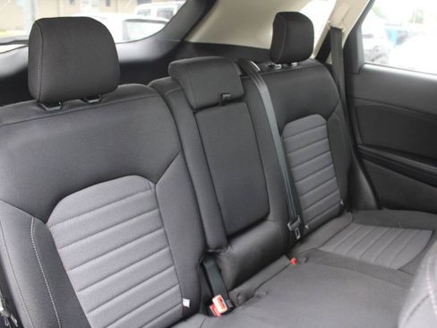 Used 2018 Ford Edge SE AWD/4WD image 11