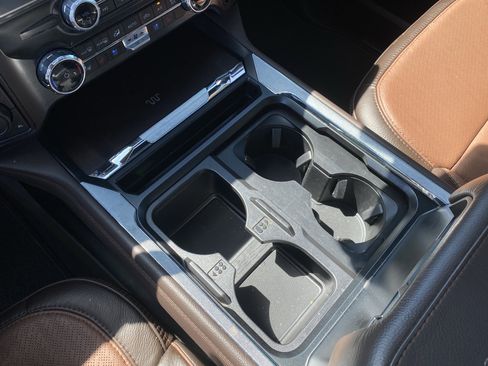 Used 2025 Ford F450 King Ranch w/ FX4 Off-Road Package image 22