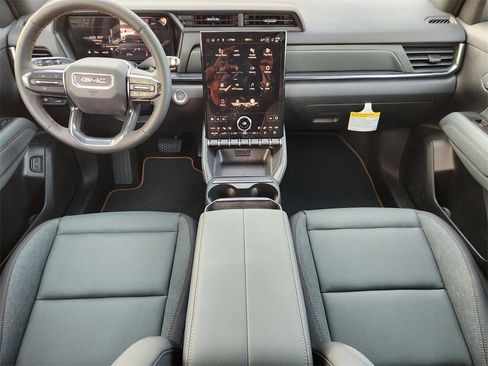 New 2026 GMC Terrain AT4 w/ Convenience Package III image 18