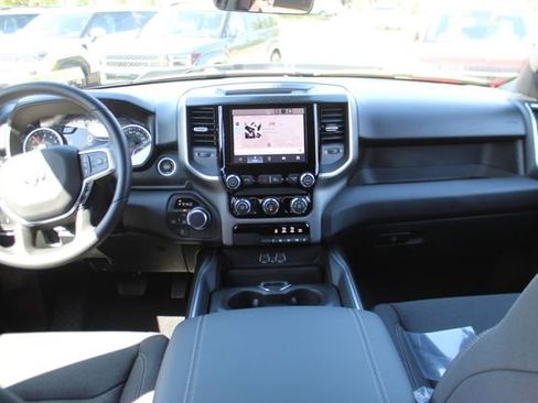 New 2026 RAM 1500 Express AWD/4WD image 13