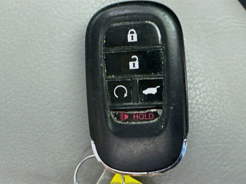 Used 2023 Honda Pilot EX-L image 41