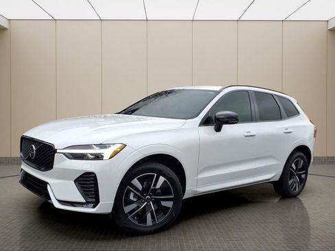 New 2026 Volvo XC60 B5 Core w/ Climate Package AWD/4WD image 2