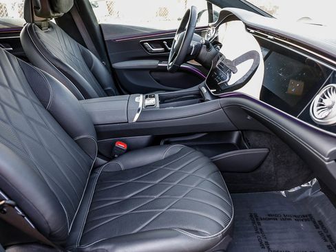 Certified 2022 Mercedes-Benz EQS 580 580 image 17