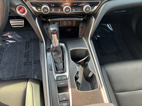 Used 2022 Honda Accord Sport image 15