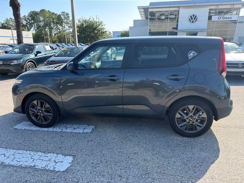 Used 2021 Kia Soul S FWD image 5