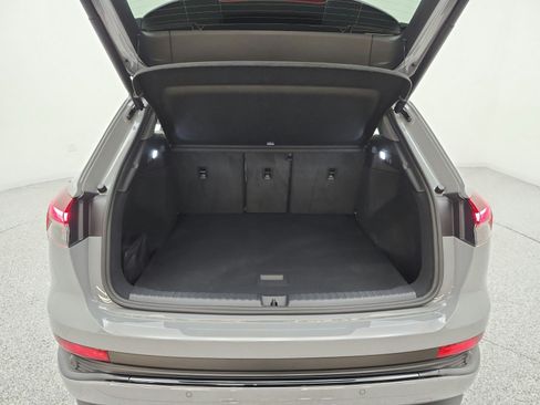 Used 2024 Audi Q4 e-tron Premium Plus w/ Premium Plus AWD/4WD image 18