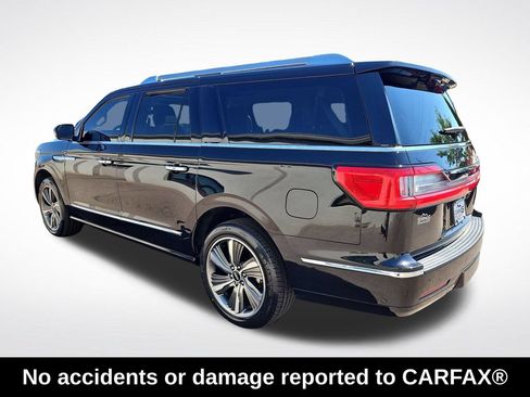 Used 2019 Lincoln Navigator L Reserve AWD/4WD image 3