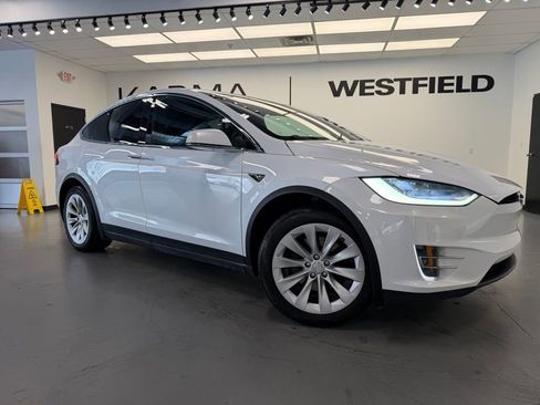 Used 2020 Tesla Model X Long Range AWD/4WD image 1