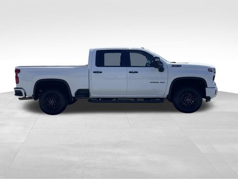 Used 2024 Chevrolet Silverado 2500 LT w/ Z71 Sport Edition AWD/4WD image 2