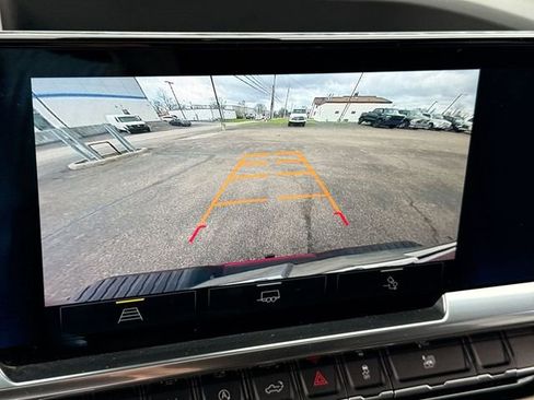 Used 2022 Chevrolet Silverado 1500 RST w/ Convenience Package II image 17