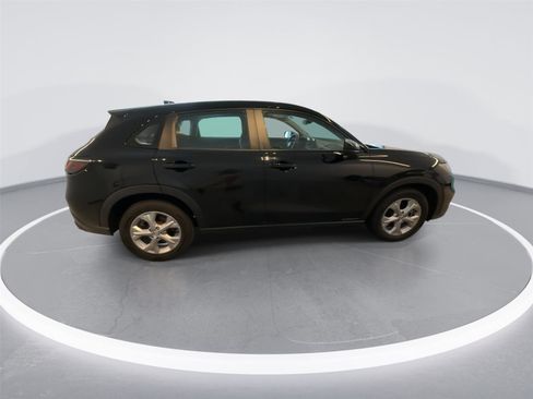 Used 2024 Honda HR-V LX image 8