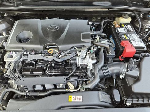 Used 2018 Toyota Camry SE w/ Audio Package FWD image 20