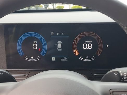 Used 2024 Hyundai Kona SEL FWD image 30