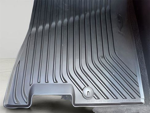 Used 2023 Kia K5 GT-Line image 32