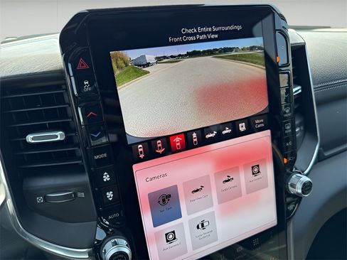 Used 2025 RAM 3500 Laramie image 24