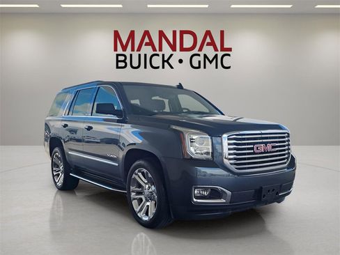Used 2020 GMC Yukon SLT w/ Premium Edition image 4